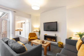 Host & Stay - North View